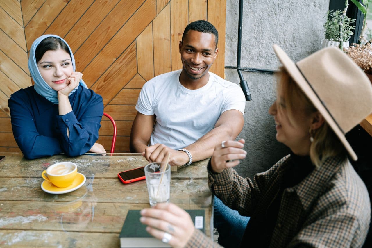Social English and Natural Conversation